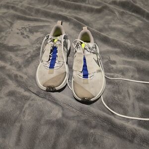 Men's 6 Used Nike Shoes White